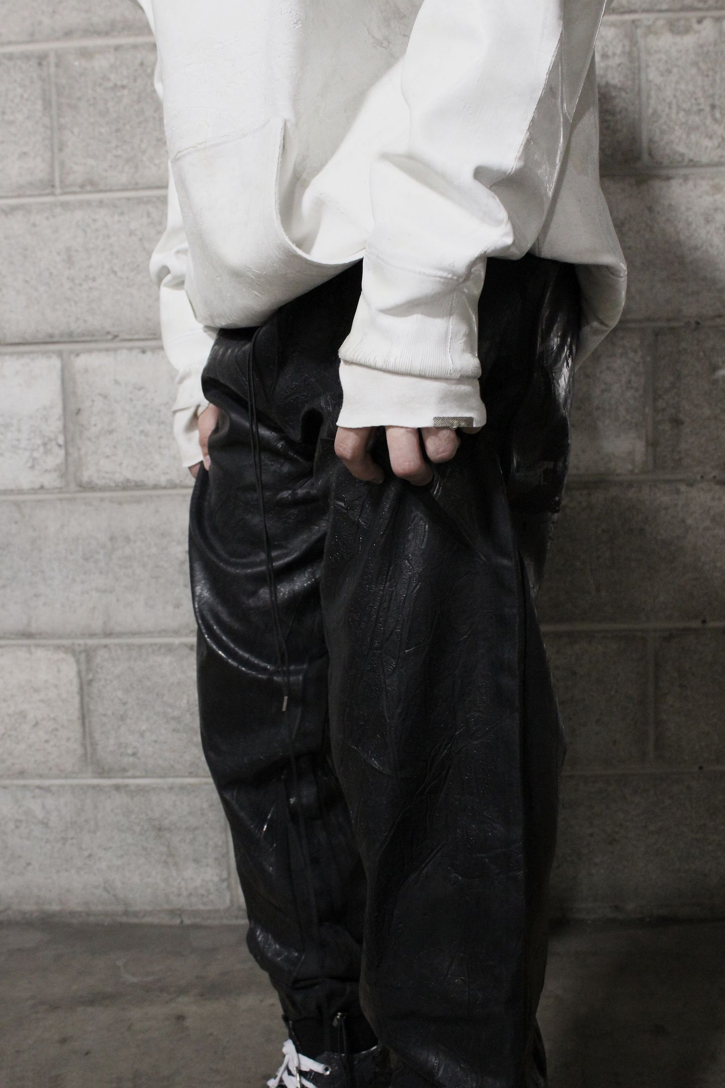 Pantalón Desmodus Cenizas